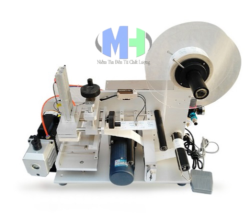 Máy dán nhãn chai vuông MT-160